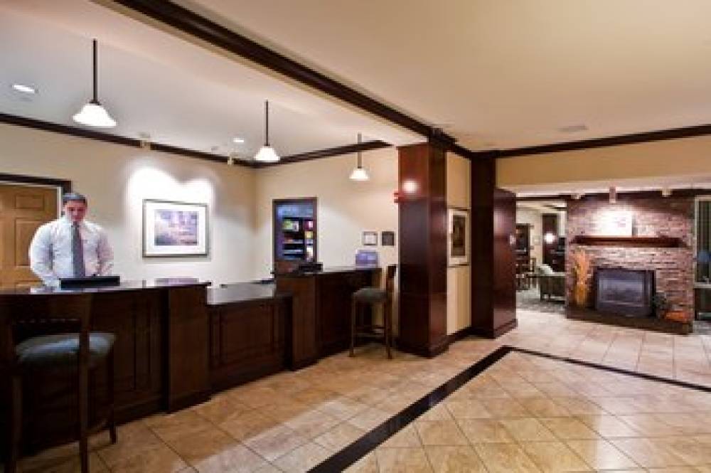 Staybridge Suites LANSING-OKEMOS 2