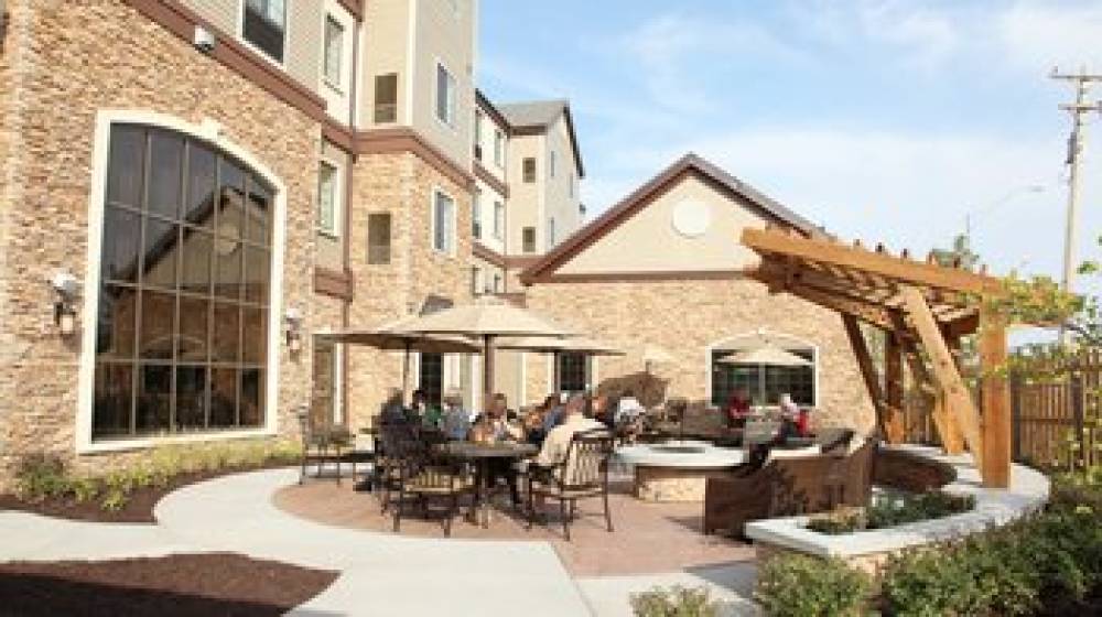 Staybridge Suites LINCOLN NORTHEAST 4