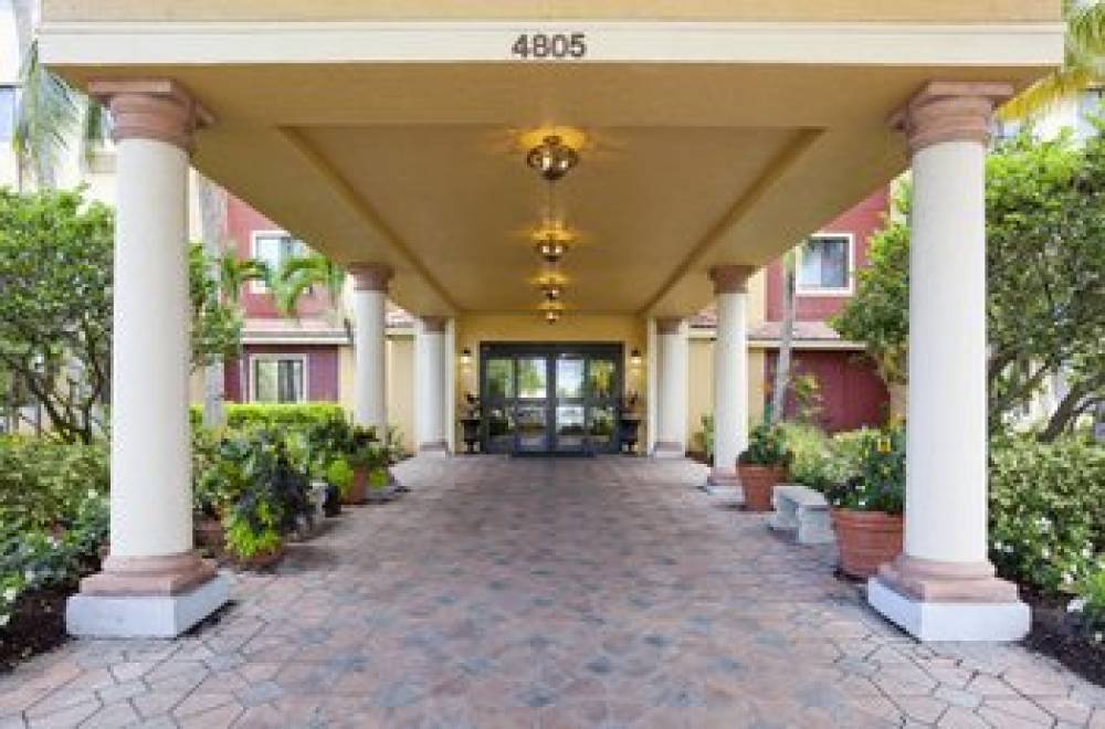 Staybridge Suites NAPLES-GULF COAST 6