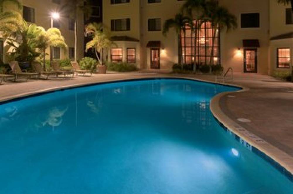 Staybridge Suites NAPLES-GULF COAST 7