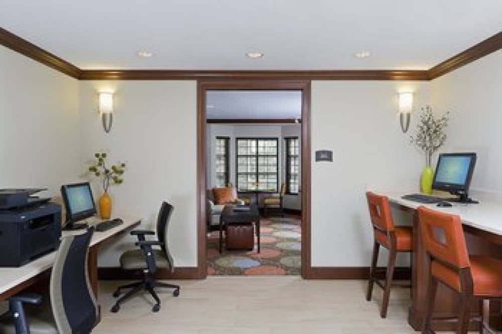 Staybridge Suites PHILADELPHIA- MONTGOMERYVILLE 7