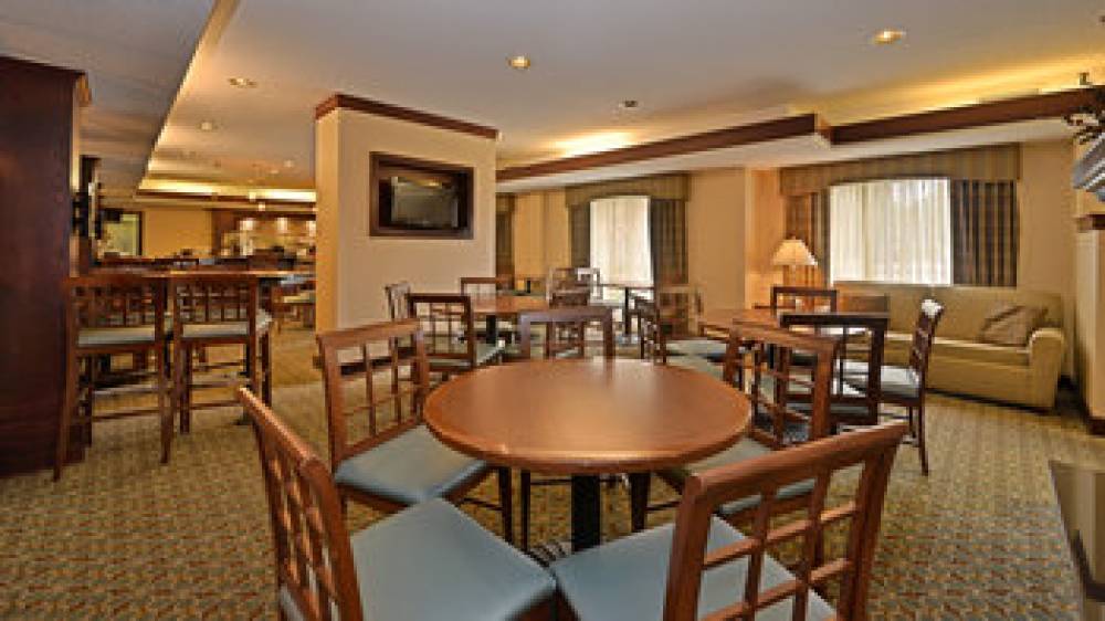 Staybridge Suites WEST DES MOINES 9