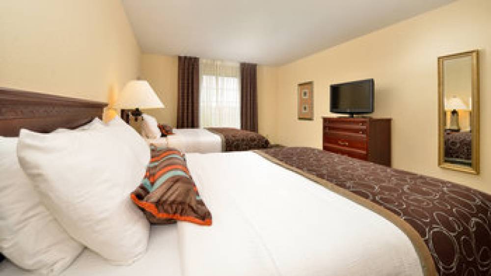 Staybridge Suites WEST DES MOINES 5