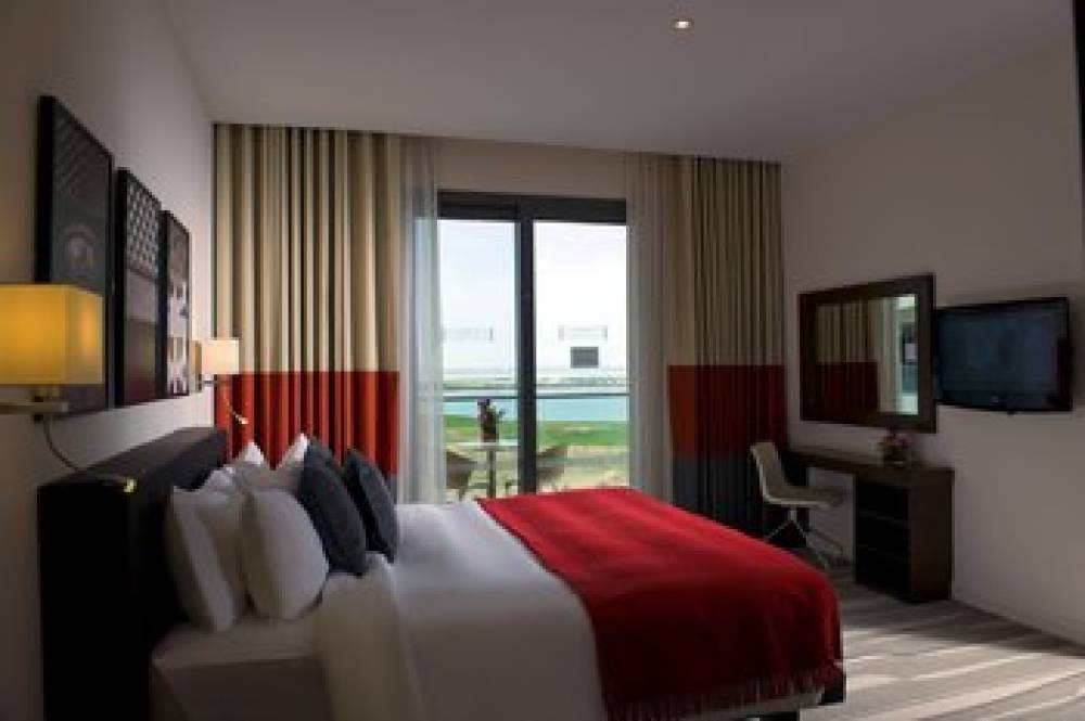 STAYBRIDGE SUITES YAS ISLAND 8