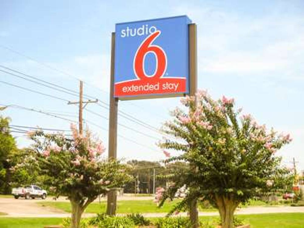 STUDIO 6 LULING, LA 3