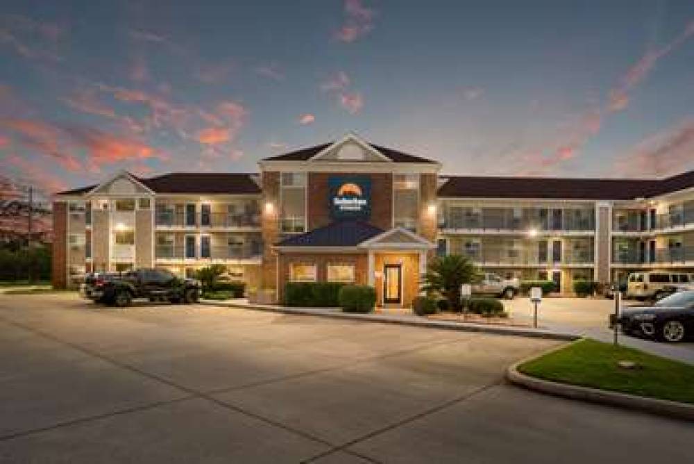 Suburban Extended Stay Hotel Biloxi North Area 1