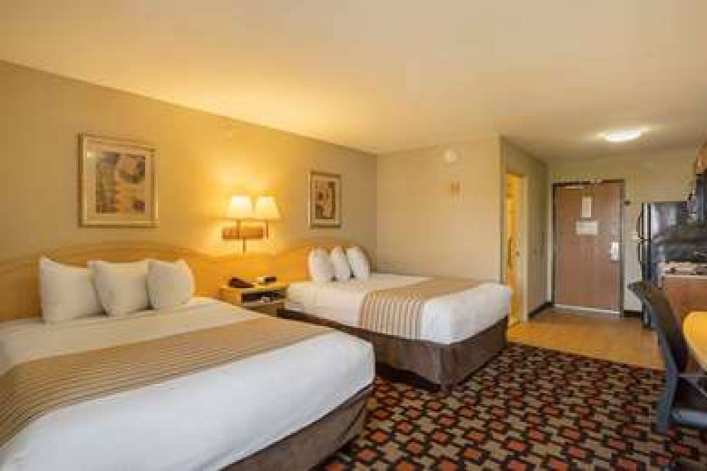 Suburban Extended Stay Hotel Louisville North 8