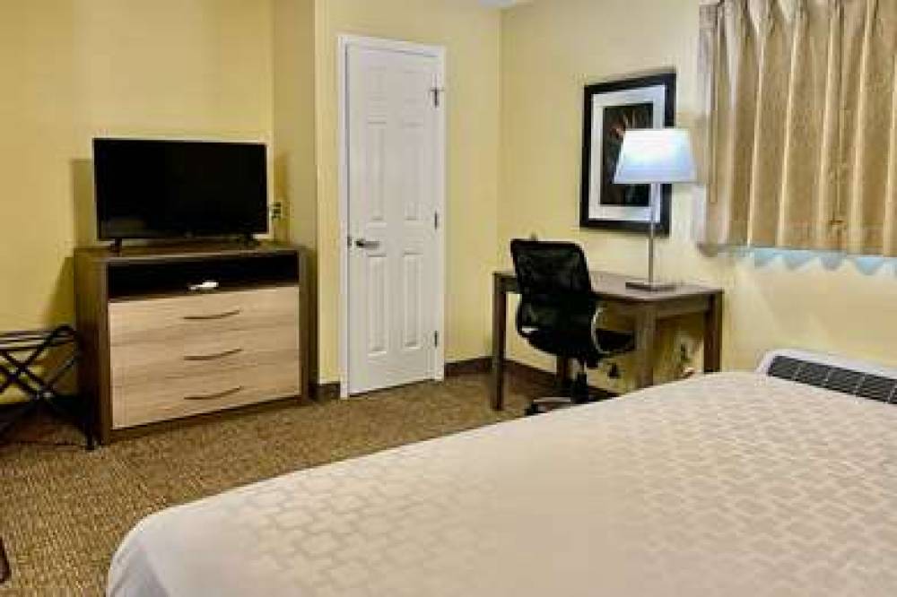 Suburban Extended Stay Hotel 7