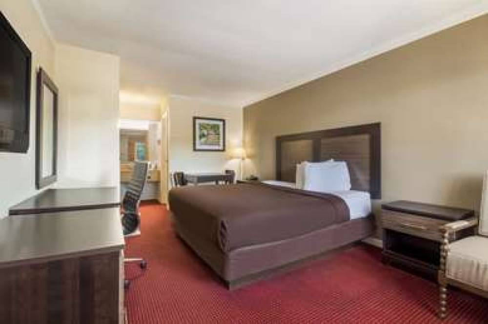 Suburban Extended Stay Hotel 6