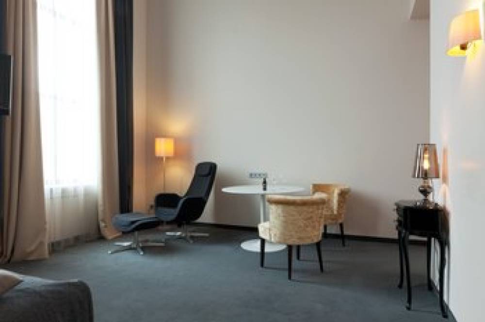 Suite Hotel Pincoffs Rotterdam 10