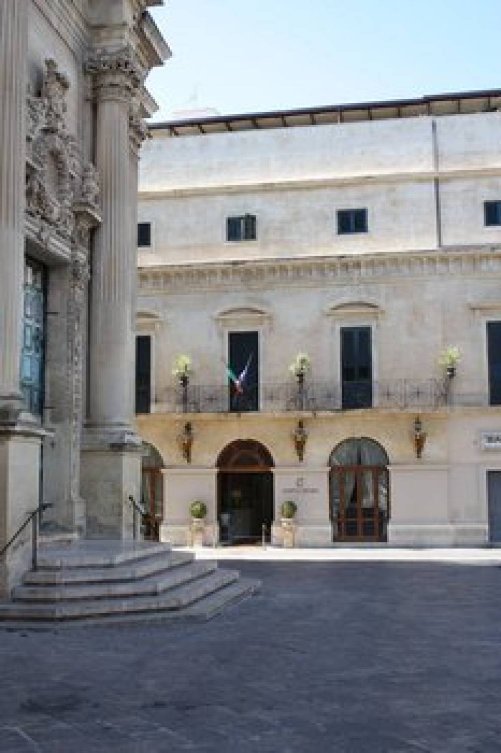 SUITE HOTEL SANTA CHIARA 1