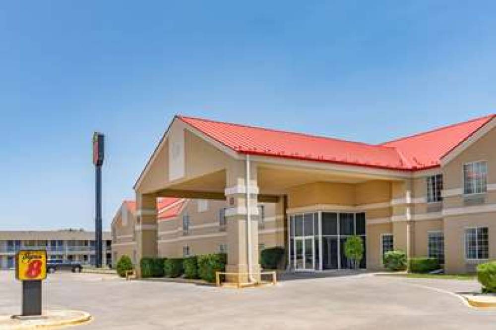 Super 8 By Wyndham Amarillo West 1