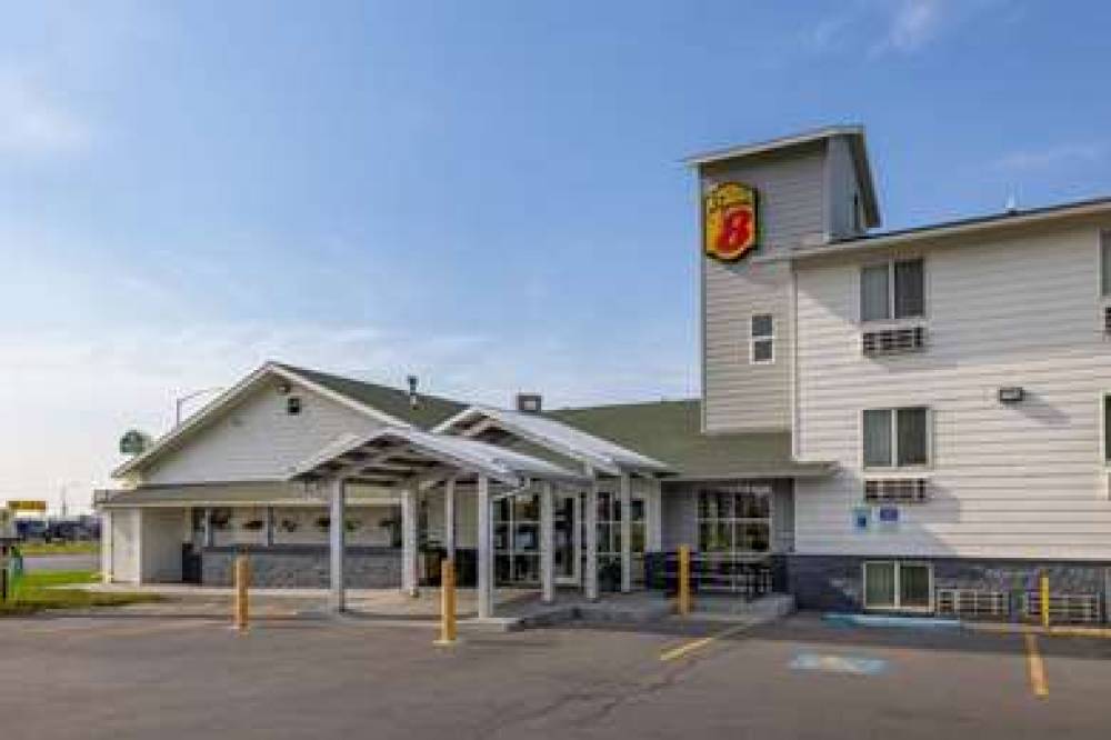 Super 8 By Wyndham Belgrade/Bozeman Airport 4