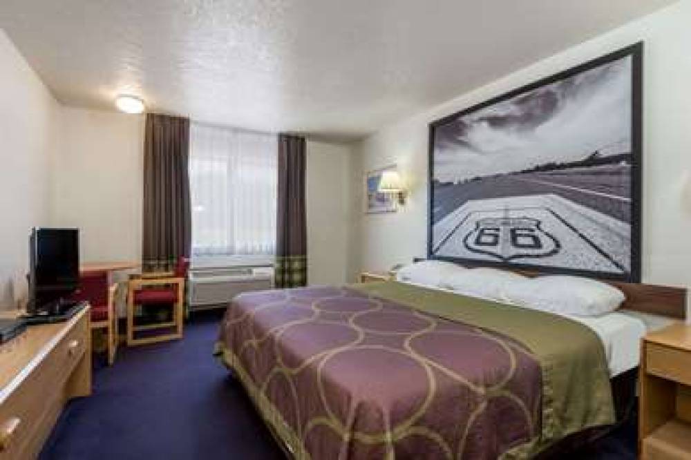 Super 8 By Wyndham Bernalillo 5