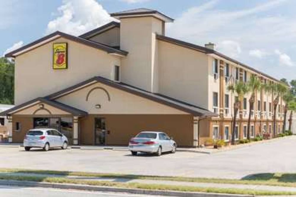 Super 8 By Wyndham Brunswick/St Simons Island Area