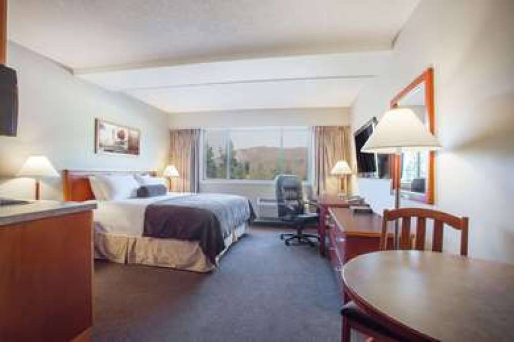 Super 8 By Wyndham Castlegar BC 7