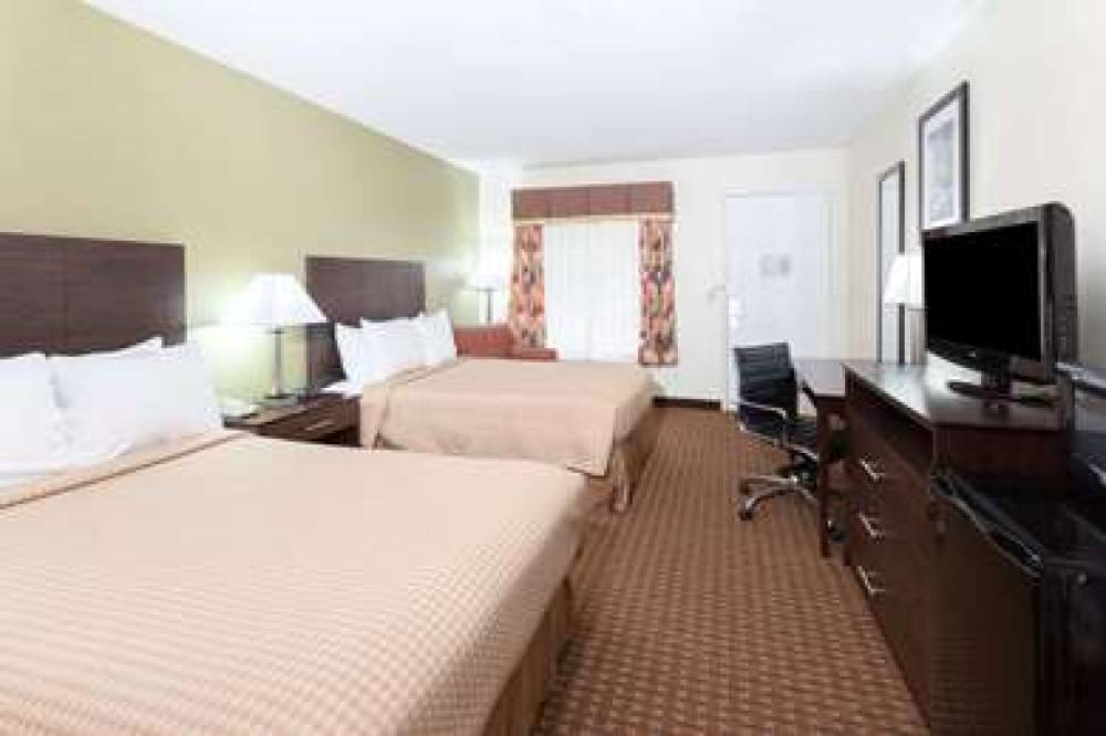 Super 8 By Wyndham Decatur/Dntn/Atlanta Area 7