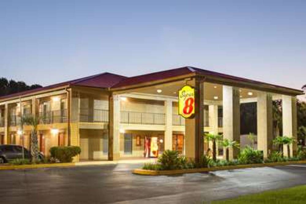 Super 8 By Wyndham Defuniak Springs 1