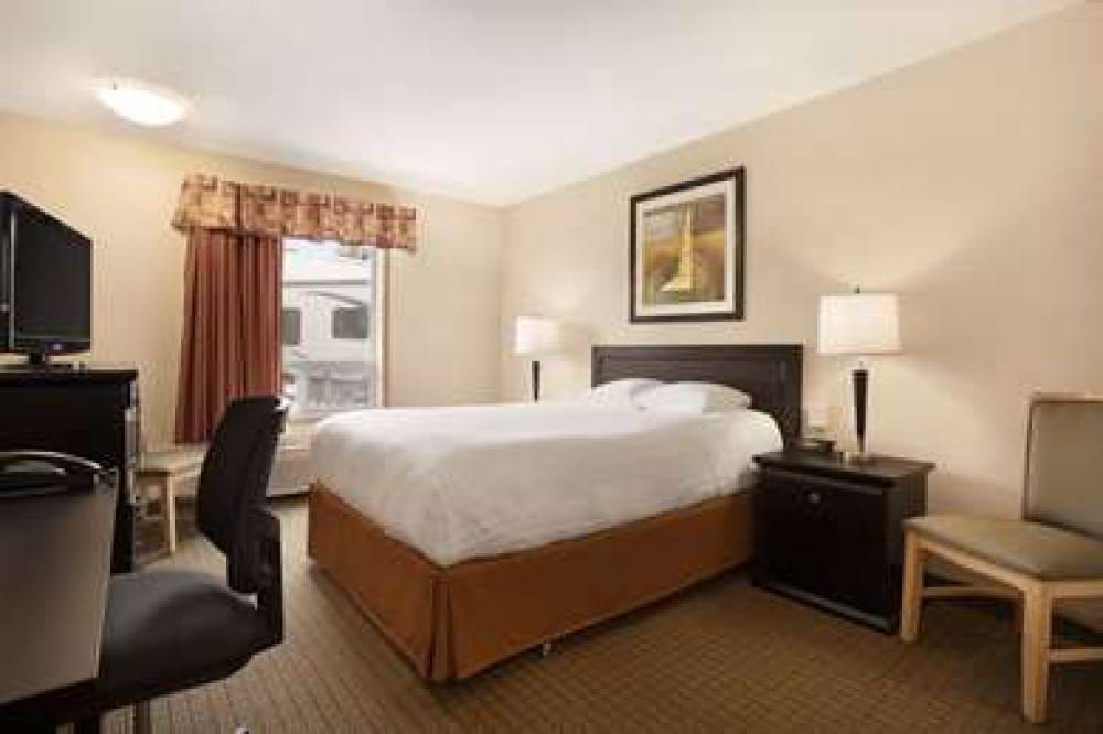 Super 8 By Wyndham Edmonton International Airport 10