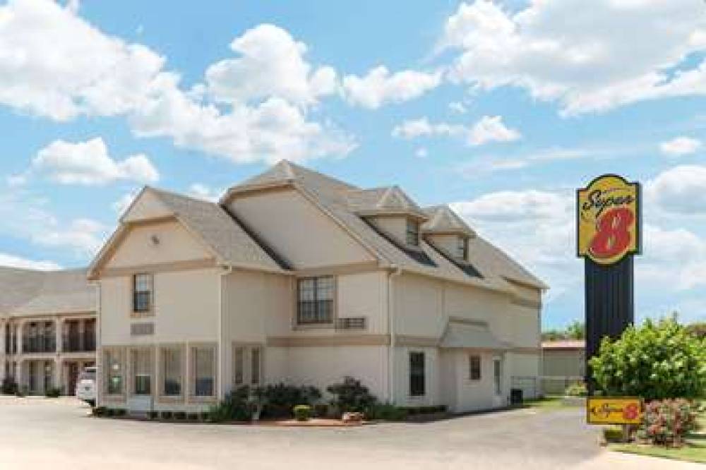 Super 8 By Wyndham Enid 1