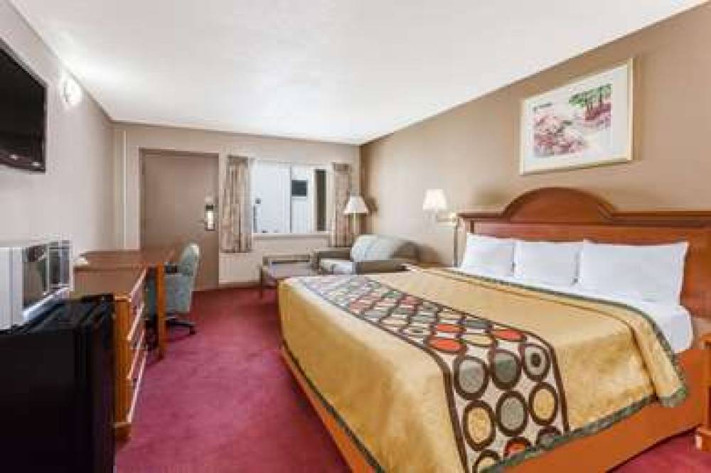 Super 8 By Wyndham Greensboro 5