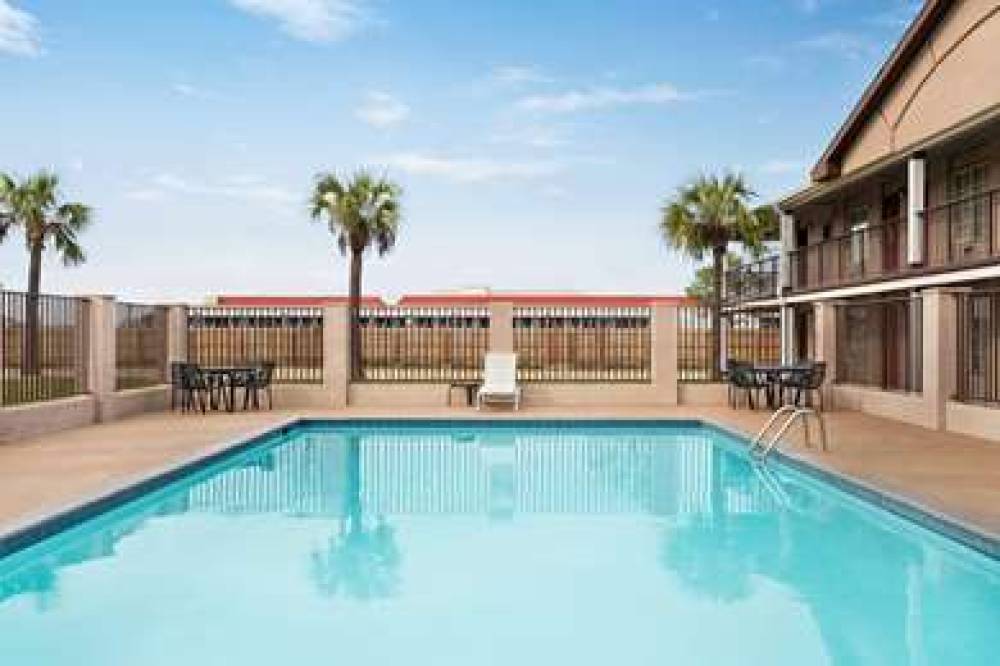 SUPER 8 BY WYNDHAM GULFPORT NEAR BI 1