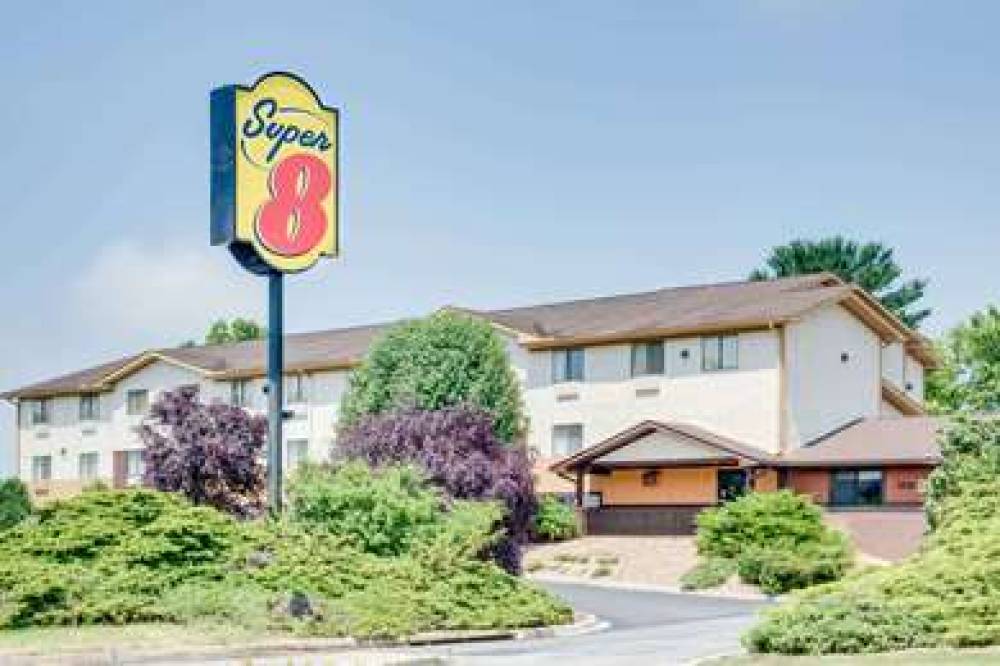 Super 8 By Wyndham Hagerstown 1