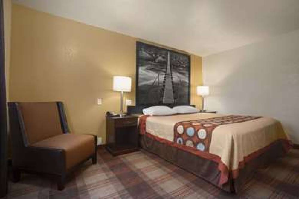 Super 8 By Wyndham Idaho Falls 6