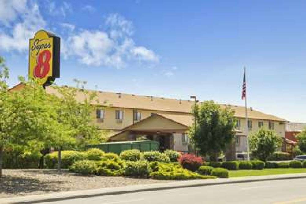 Super 8 By Wyndham Kennewick 1