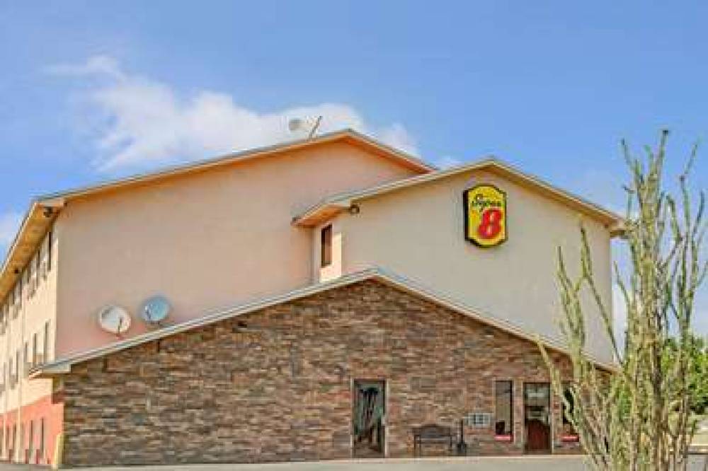 Super 8 By Wyndham Las Cruces/La Posada Lane 2