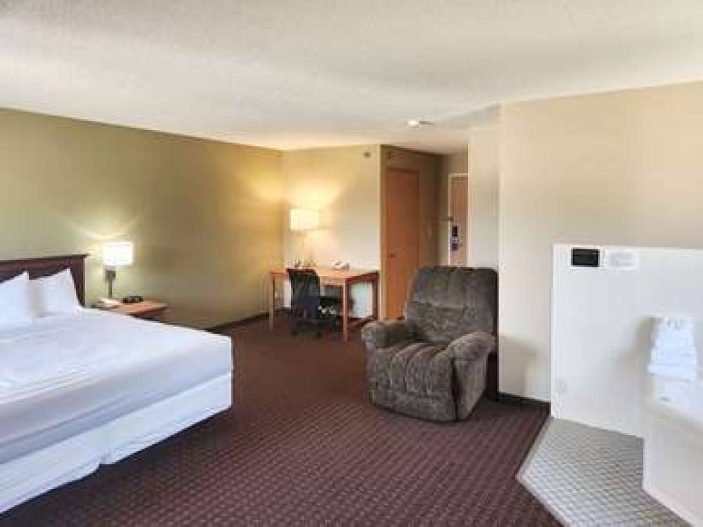 Super 8 By Wyndham, Le Claire/Quad Cities 9