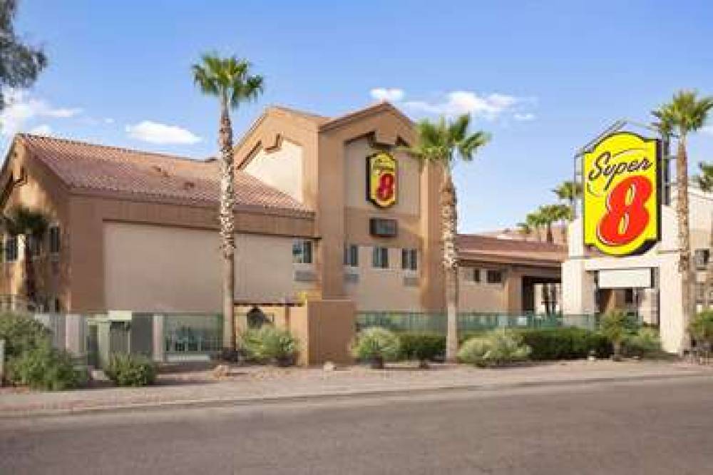 Super 8 By Wyndham Marana/Tucson Area 1