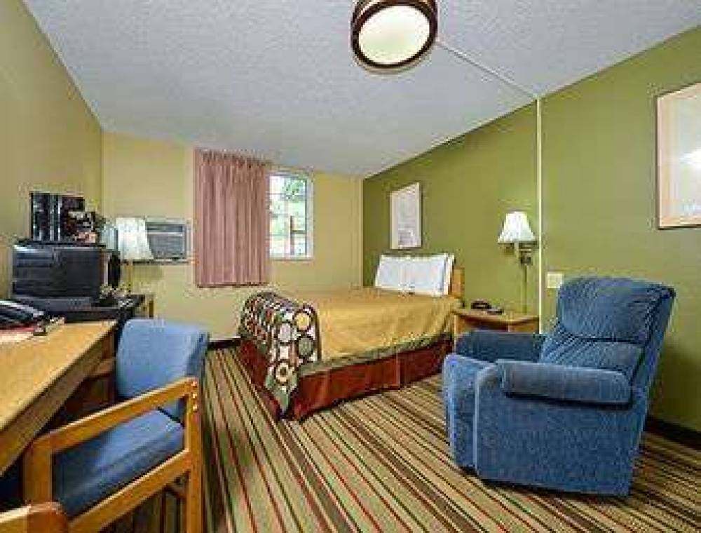 Super 8 By Wyndham Minot Airport 7