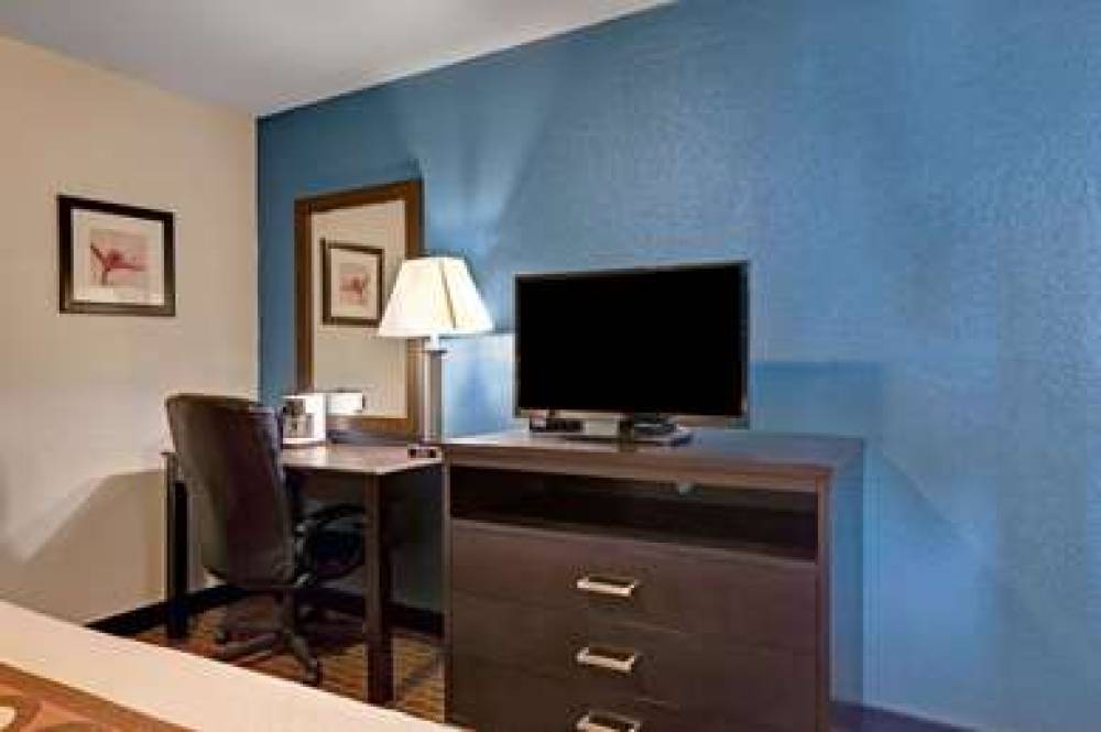 Super 8 By Wyndham Newark DE 7