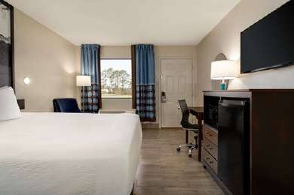 Super 8 By Wyndham Ocean Springs Biloxi 6