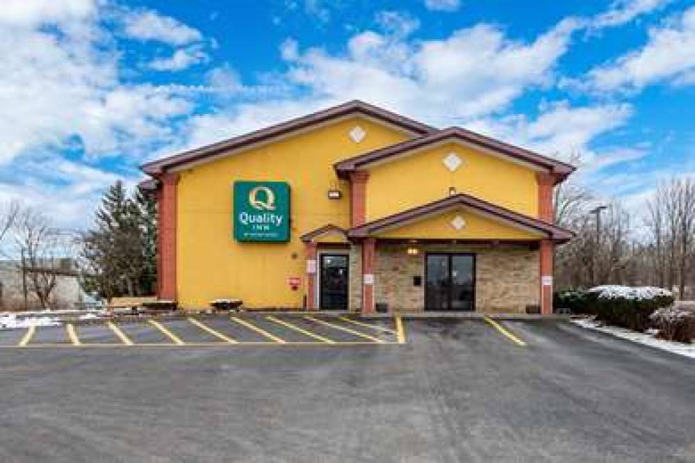 Super 8 By Wyndham Oneida Verona 1