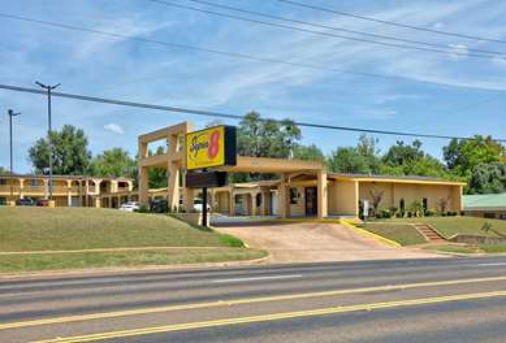 SUPER 8 BY WYNDHAM PALESTINE TX 2