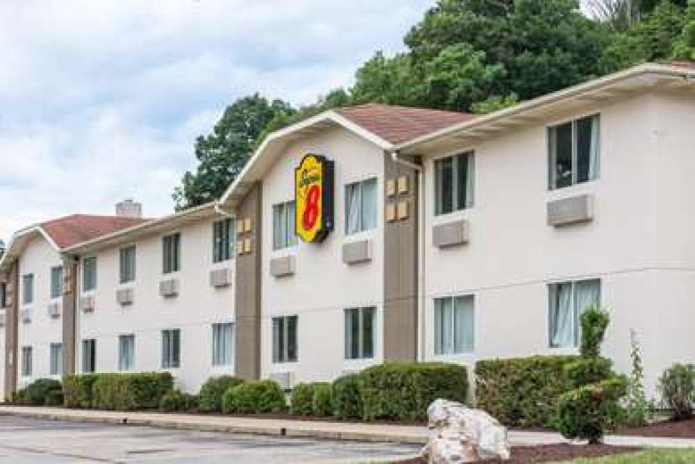 Super 8 By Wyndham Pittsburgh/Monroeville 2