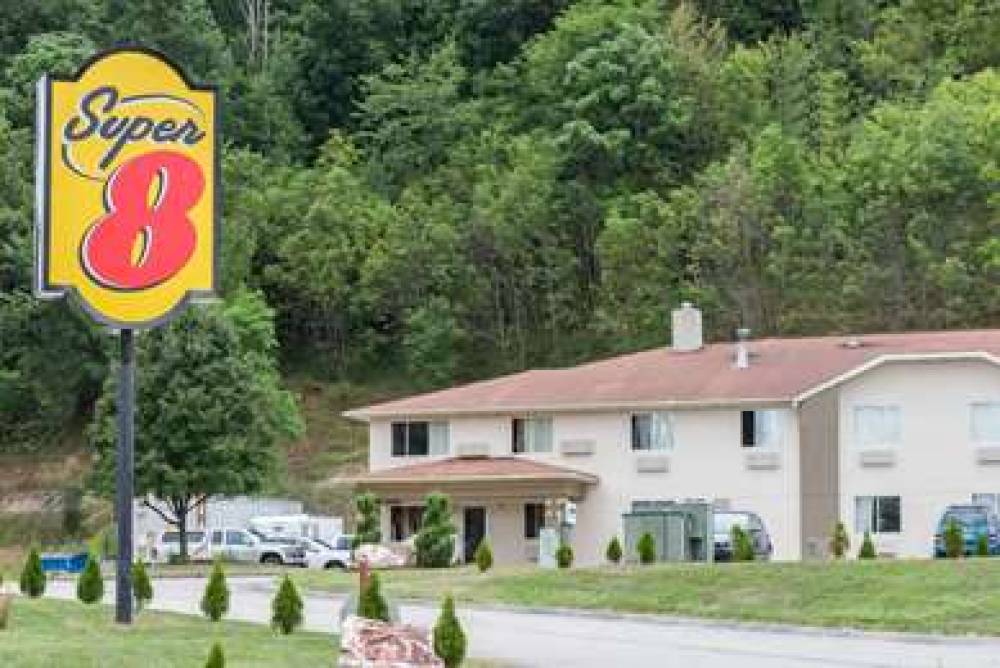 Super 8 By Wyndham Pittsburgh/Monroeville 1