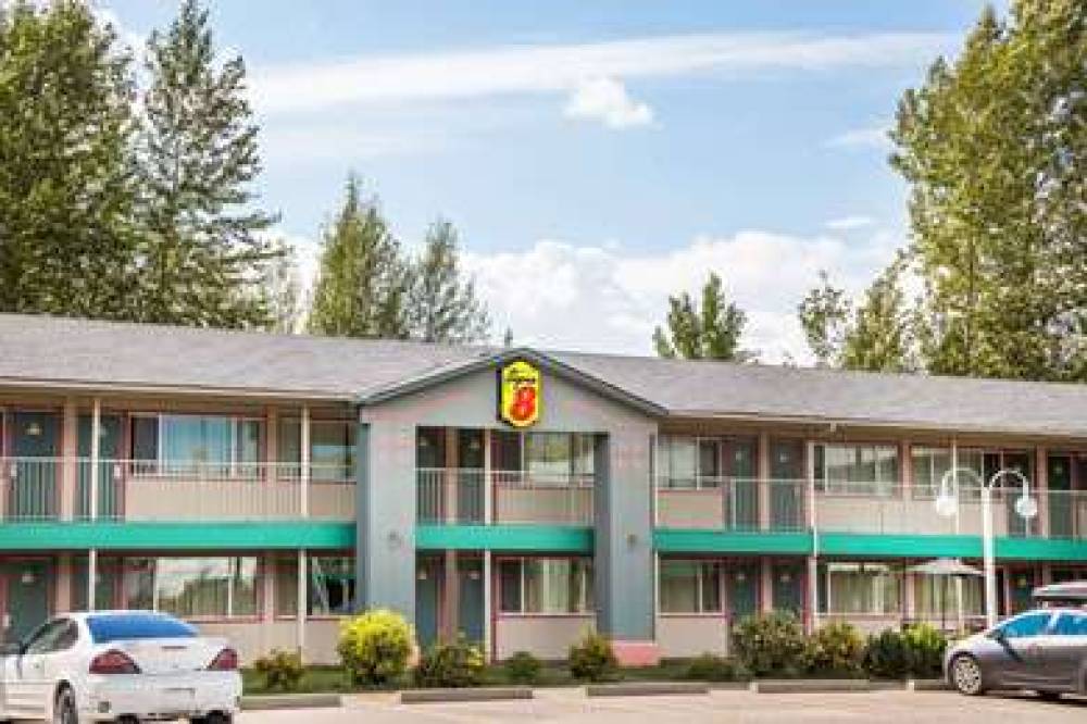 Super 8 By Wyndham Quesnel Bc