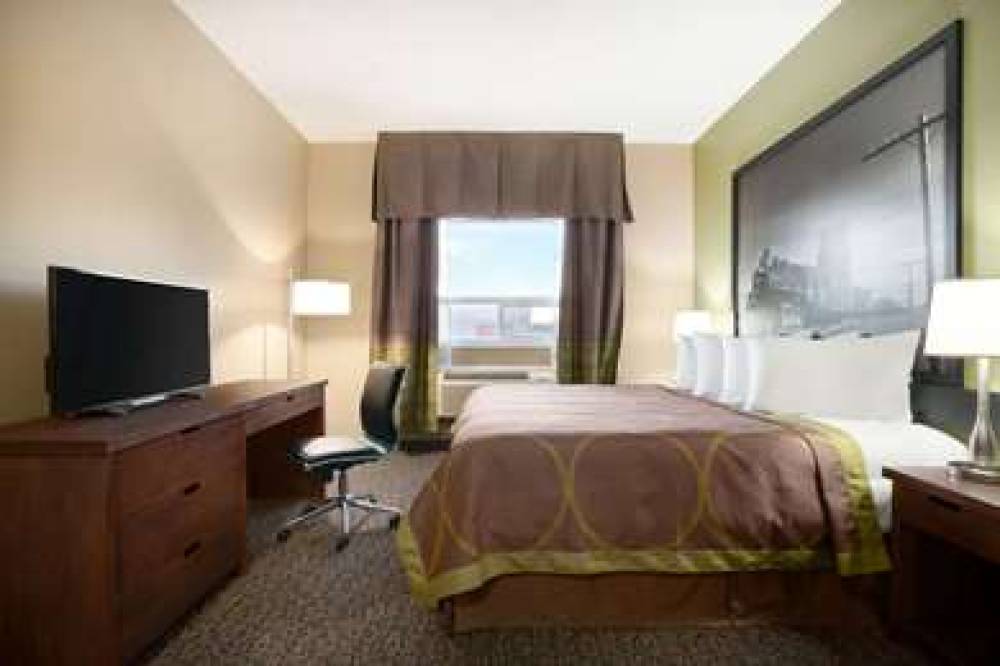 Super 8 By Wyndham Regina 6