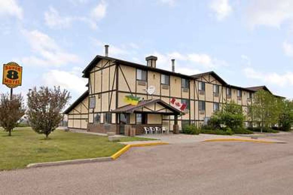 Super 8 By Wyndham Regina