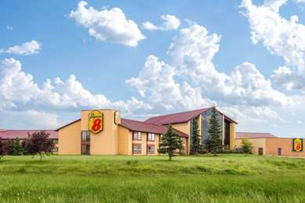 Super 8 By Wyndham Sherwood Park/Edmonton Area