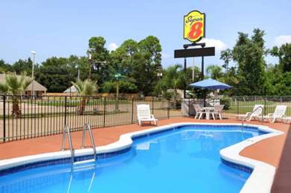 Super 8 By Wyndham Shreveport 2