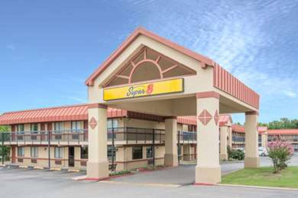 Super 8 By Wyndham Tulsa