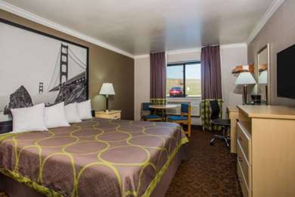 Super 8 By Wyndham Vacaville 10