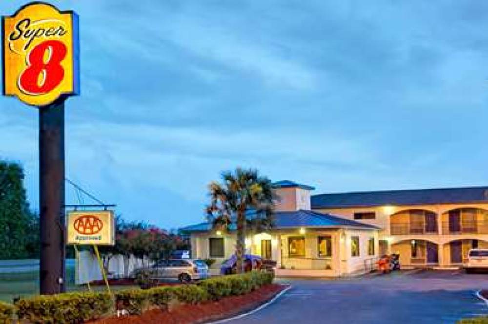 Super 8 By Wyndham Walterboro 3