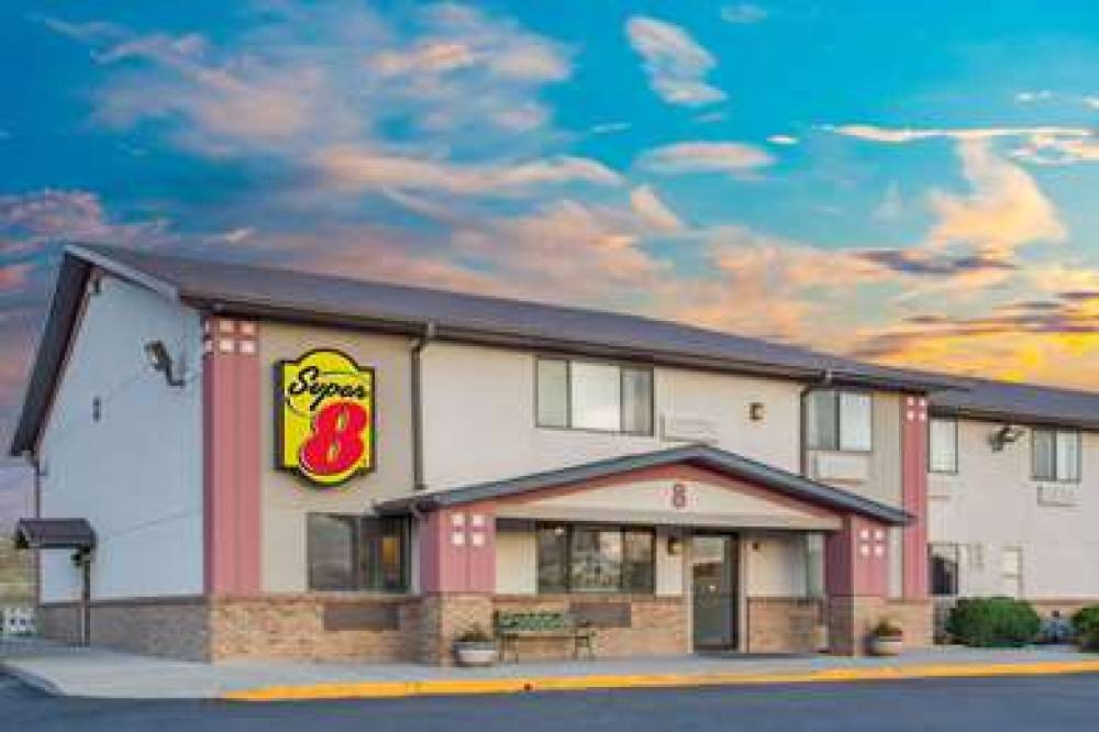 Super 8 By Wyndham Winnemucca NV 1