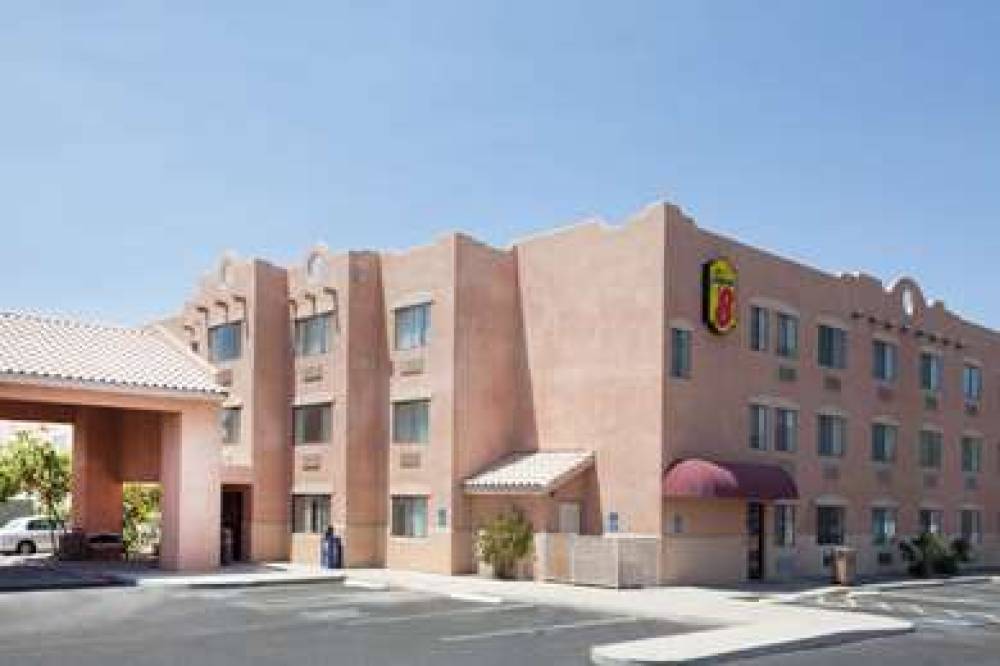 Super 8 By Wyndham Yuma 1