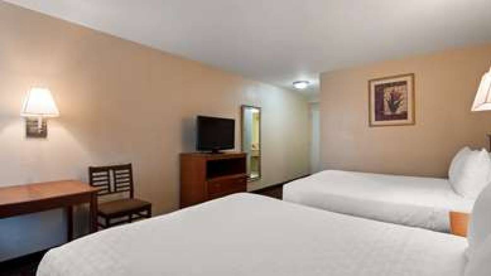 SureStay By Best Western East Brunswick 5